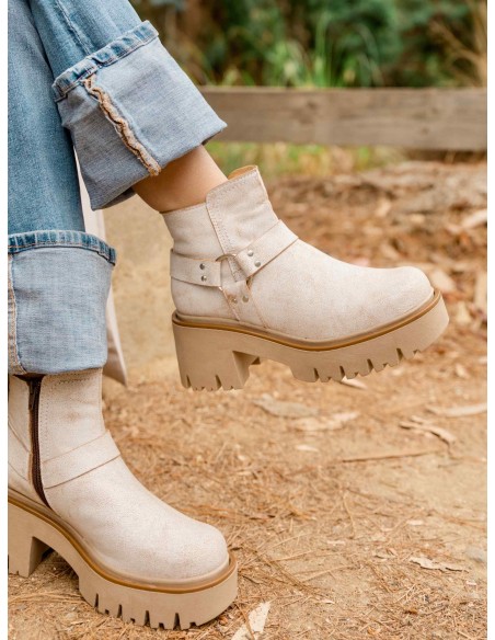 Penelope Craquelado White