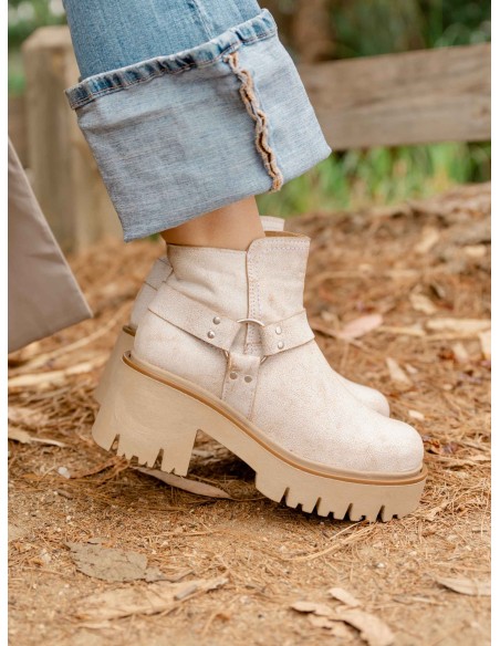 Penelope Craquelado White