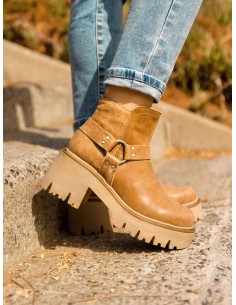 Penelope Craquelado Camel