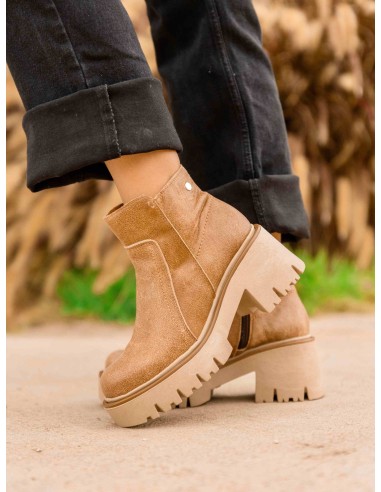Serena Camel